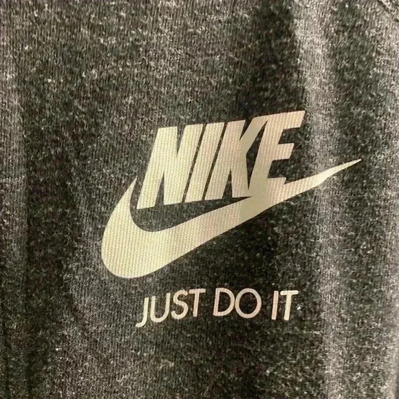 Womens Nike zippered front drawstring hoodie jacket in gray front pockets MEDIUM - Picture 2 of 9